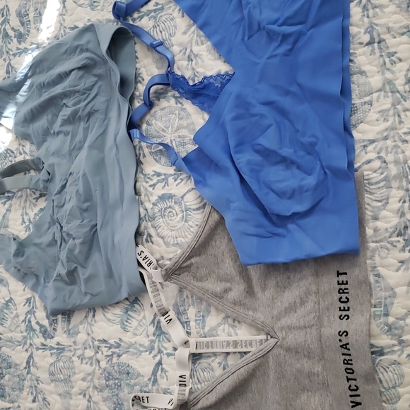 victoria secret/soma Intimates & Sleepwear 3 Work Out Bras Poshmark